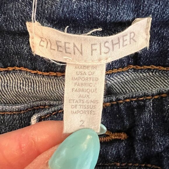 Eileen Fisher Raw Hem Cropped Capri Jeans Size 2 - Picture 3 of 6